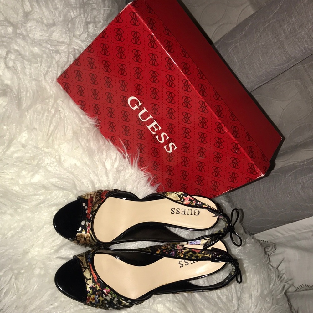 Cute Guess sling back sandals.